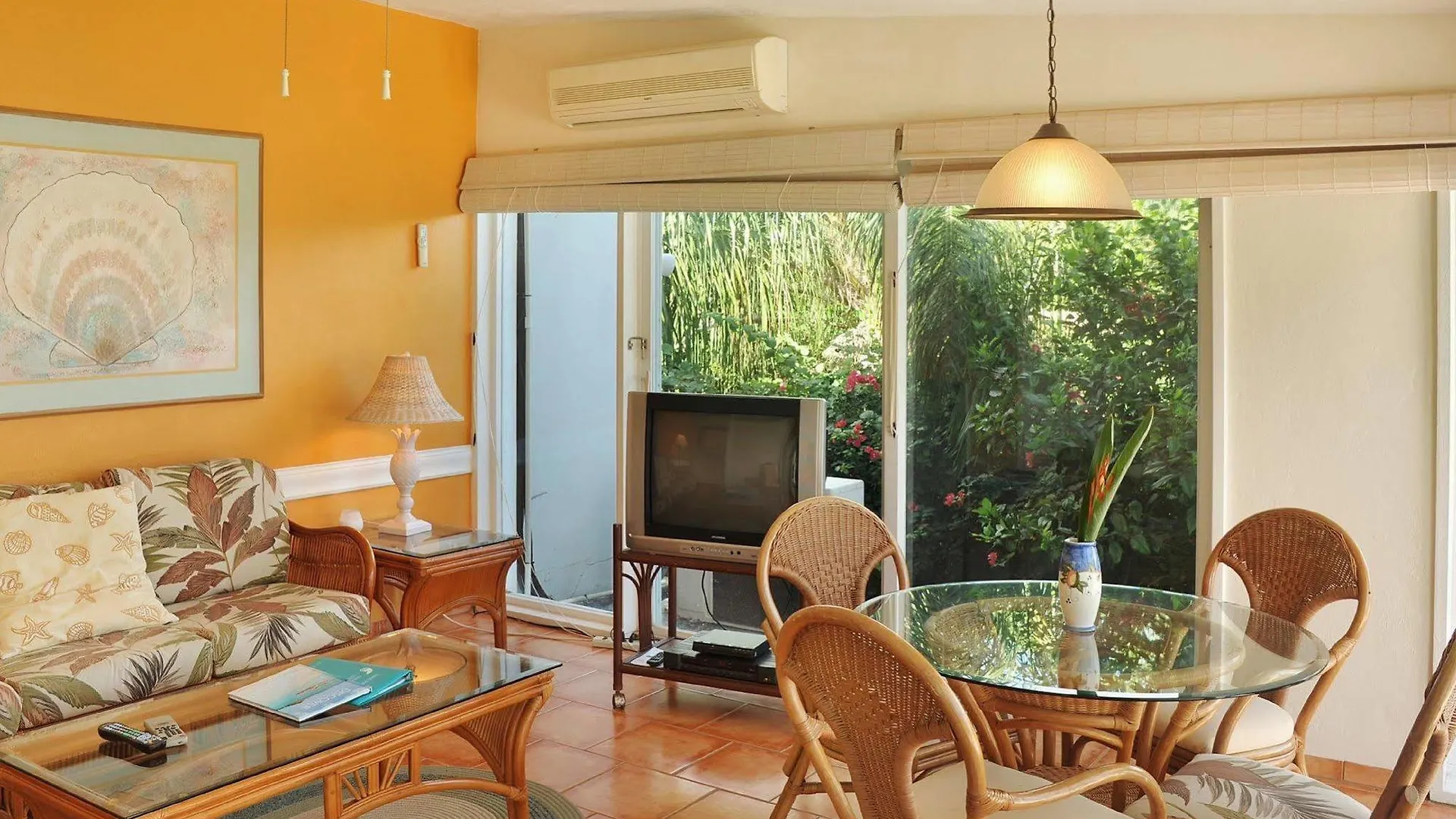 Pavilions And Pools Condo Villas Mandal Hotell